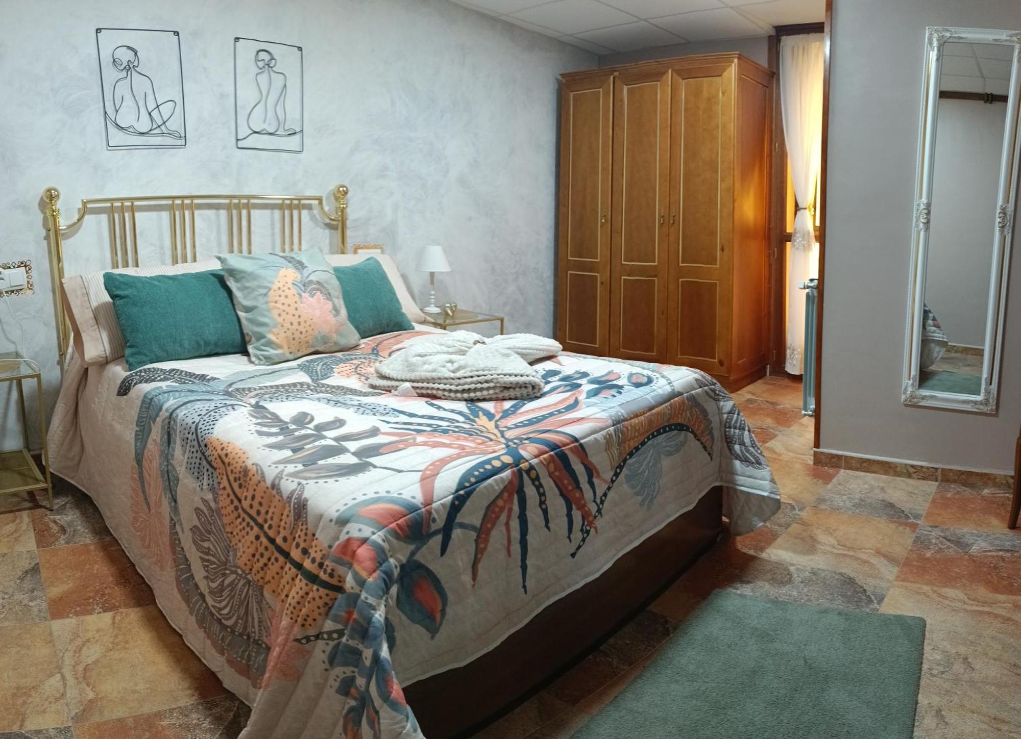 Mikaela Planta Baja-Con Patio Apartment El Burgo De Osma Phòng bức ảnh
