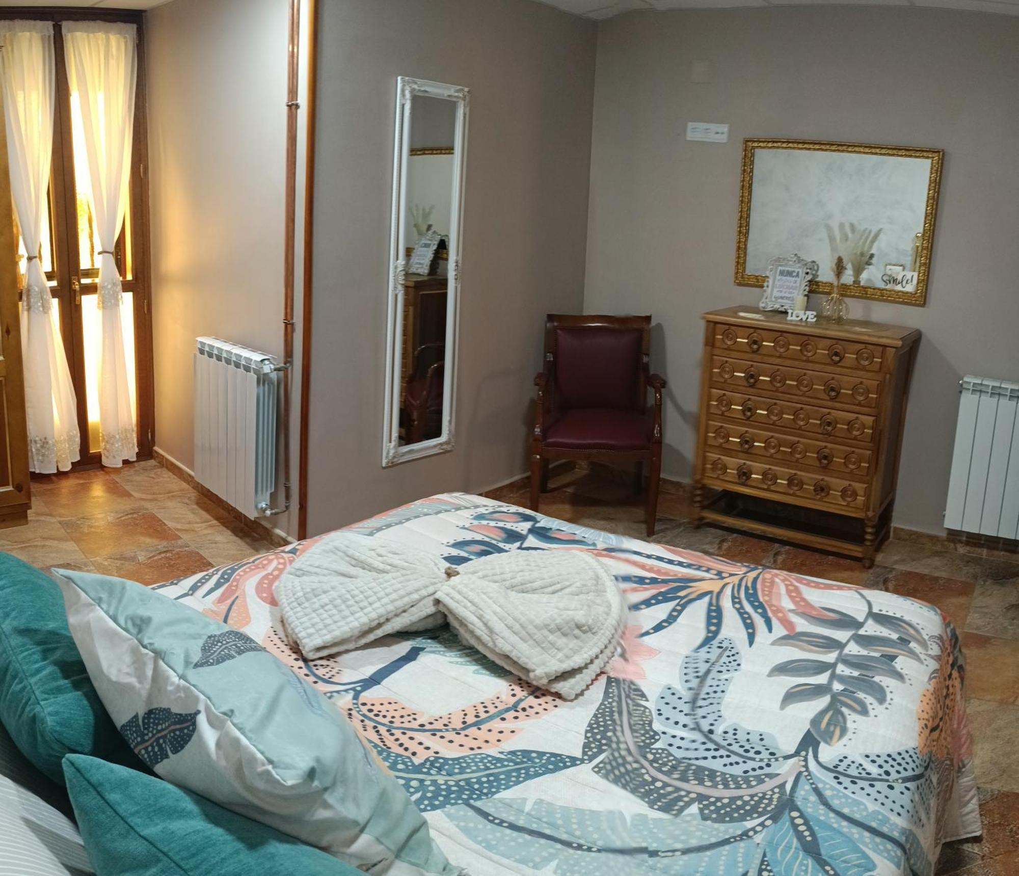 Mikaela Planta Baja-Con Patio Apartment El Burgo De Osma Ngoại thất bức ảnh